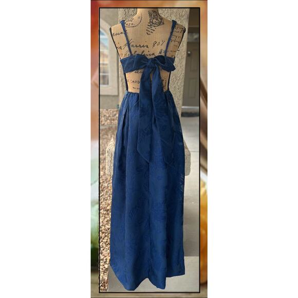 Lulus Navy Jacquard Tie-Back with Pockets Perfected Aura  Maxi Dress Size M - Picture 4 of 13